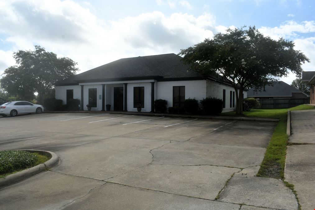 1763 Taliaferro Trail - 2,160 SF Office Montgomery