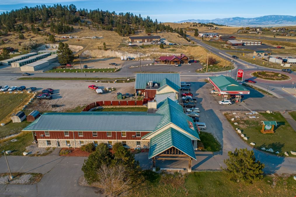 Elkhorn Inn & Land