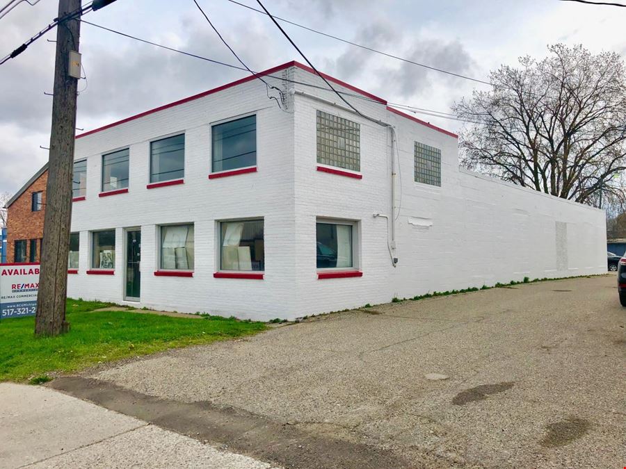 Industrial Zoned Warehouse in Lansing for Lease