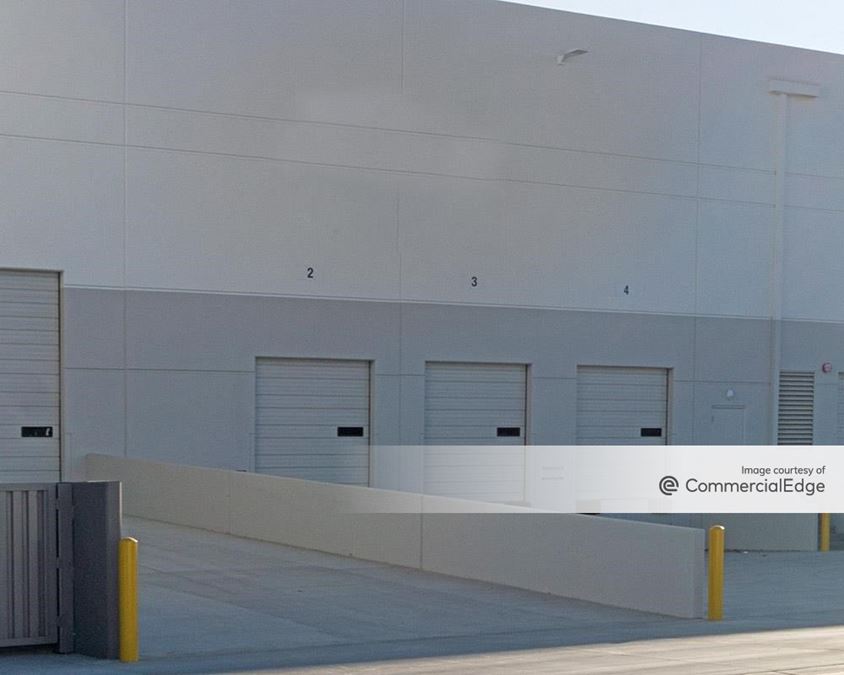 Serrano Business Park - Building 1