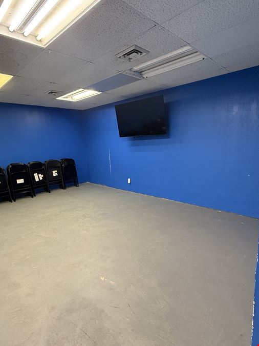 2908 Macon Road