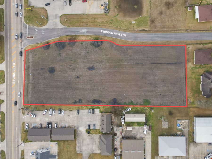 ±2.63 Acre Shovel-Ready Corner Site on Hwy 44