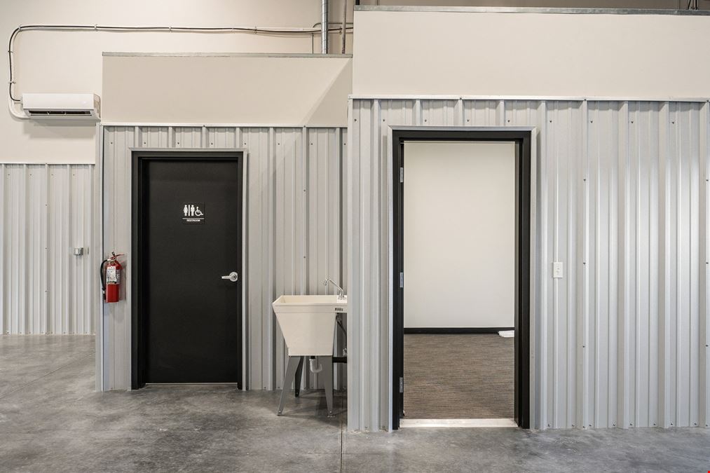 2509 Logan St - Ste 109