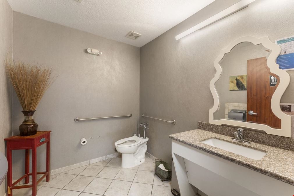 1125 Cypress Station - H3,H4