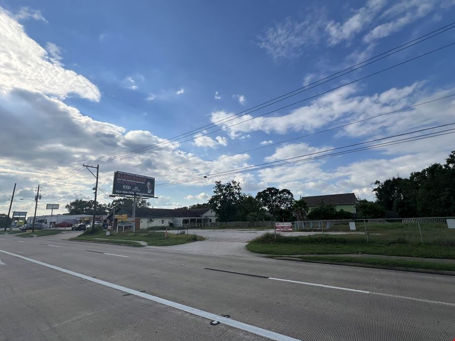 Retail Land Dev Opp +/-1 Acre Kemah, TX, near Home Depot & Target