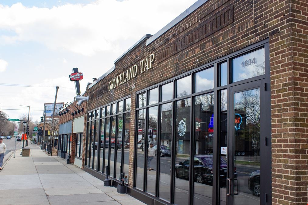 244 Fairview Avenue S | Freestanding Building
