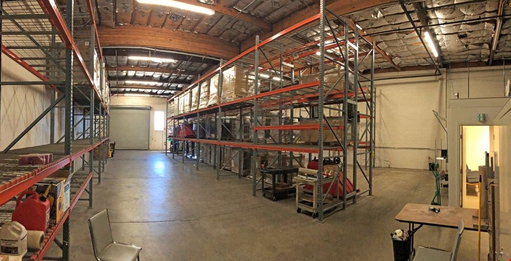 (2) Open Warehouse Spaces in Bullard Industrial Park