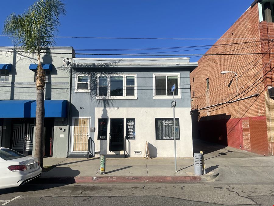 121-125 W 5th St