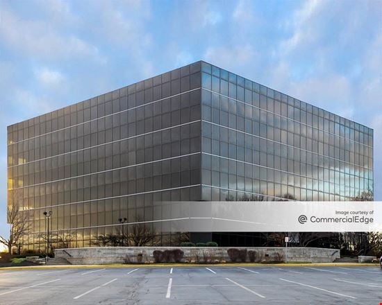 Preview of Office space for Rent at 900 US Route 9 North