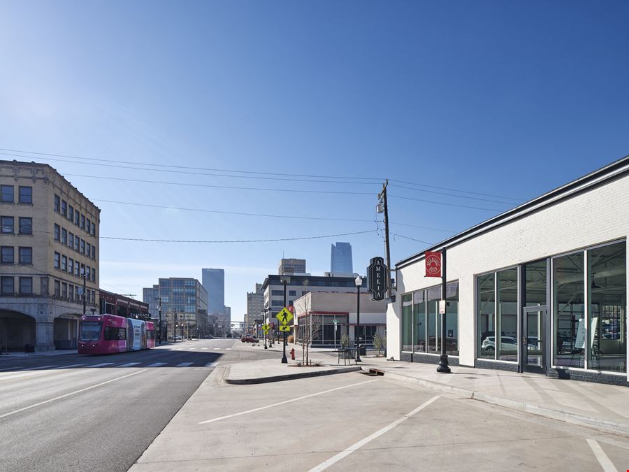 801 N Broadway - Retail For Sale