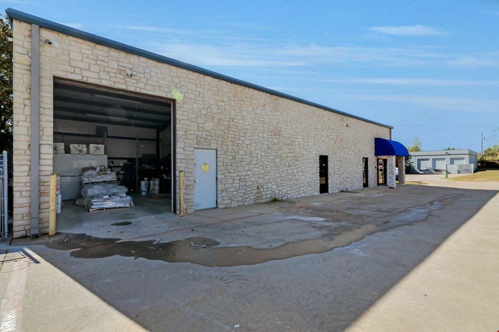 2317 Michigan Court Lease