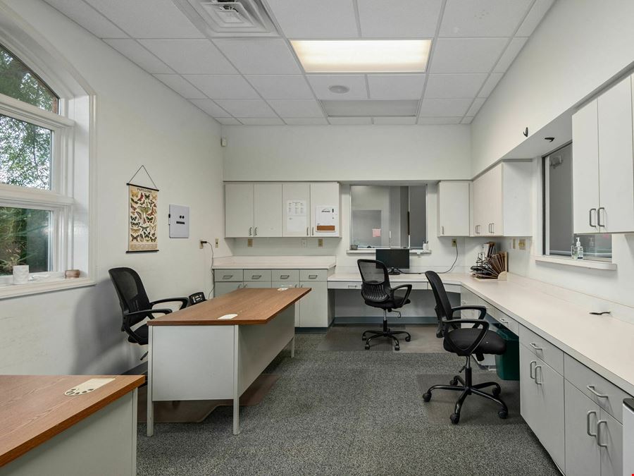 7 Walden Ridge Drive, Suite 200