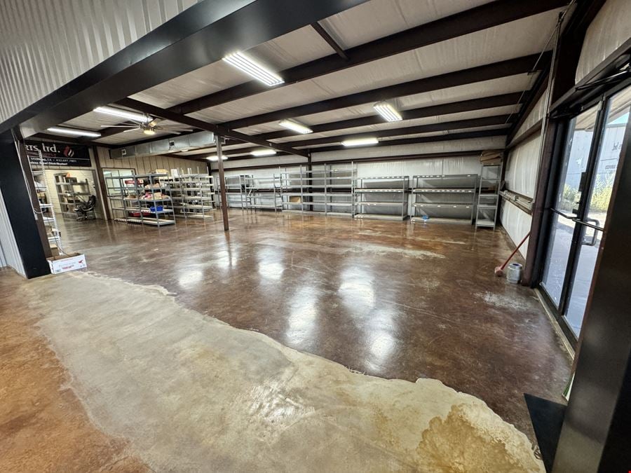 Expansive Warehouse with Counter Sales/Showroom