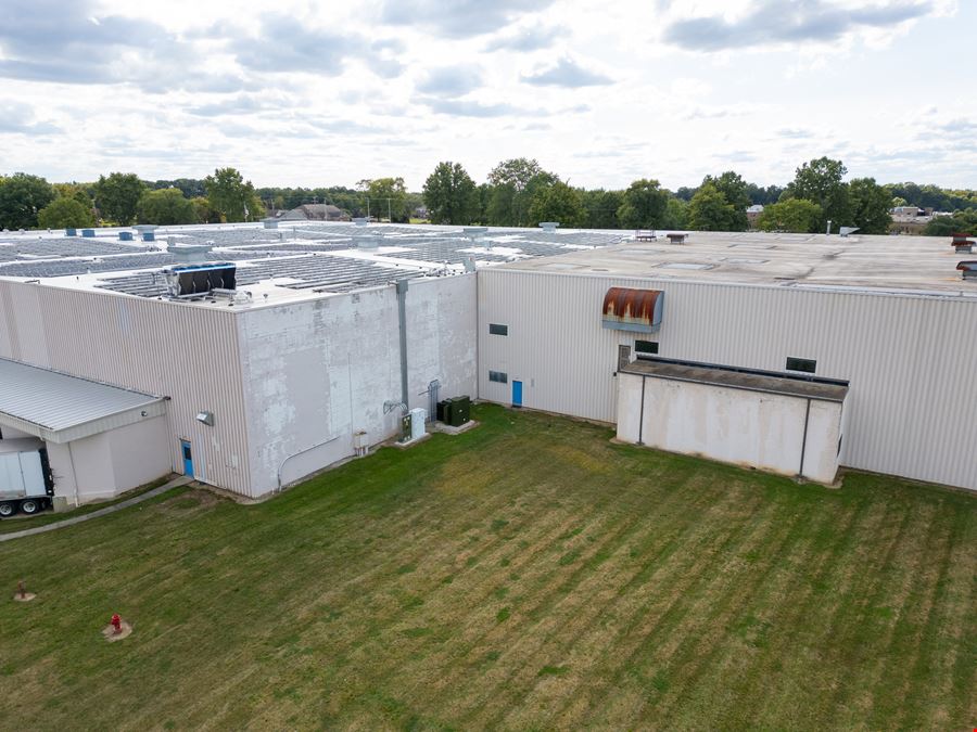 Chestnut Commerce Center