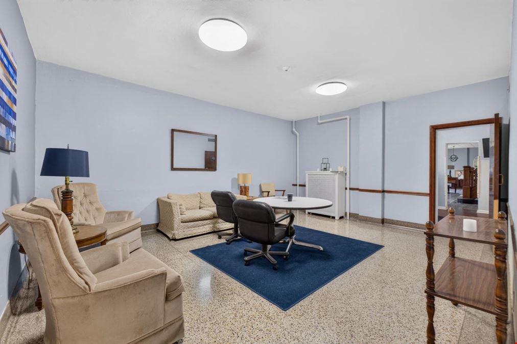 Dutchtown Commercial Property
