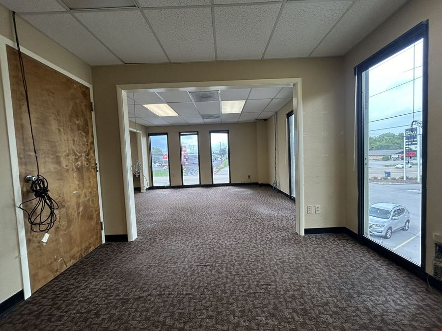 Sublease Opportunity - 8874 Kingston Pike