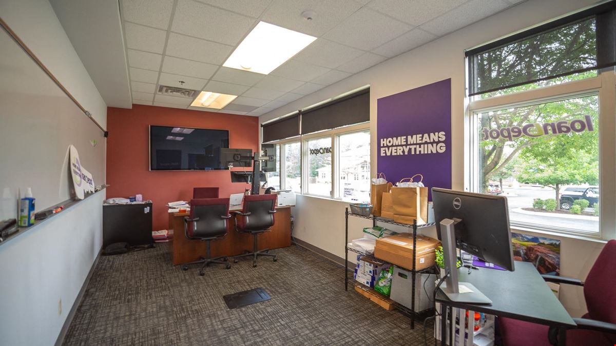 Office Opportunity Along the West Circle Drive Corridor