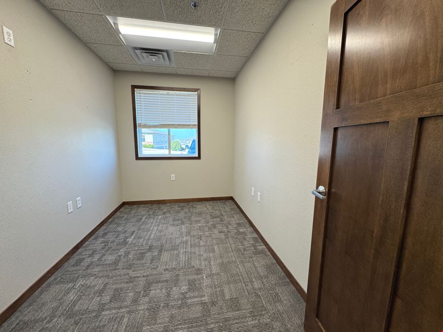 4719 Shelburne St, Suite 9