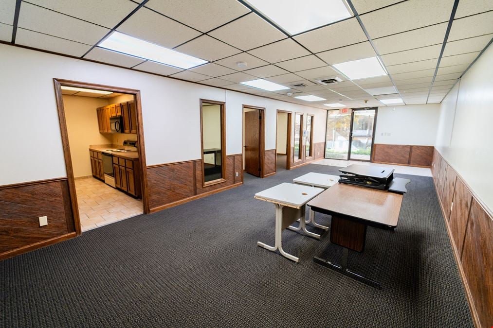 DOWNTOWN OFFICE SPACE FOR LEASE