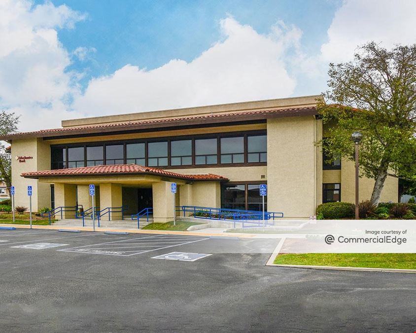 1026 Grand Avenue & 991 Bennett Avenue