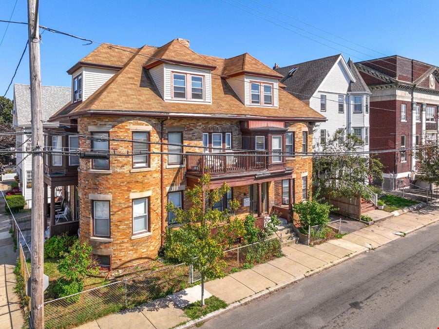 Wave Way Ave Apartments