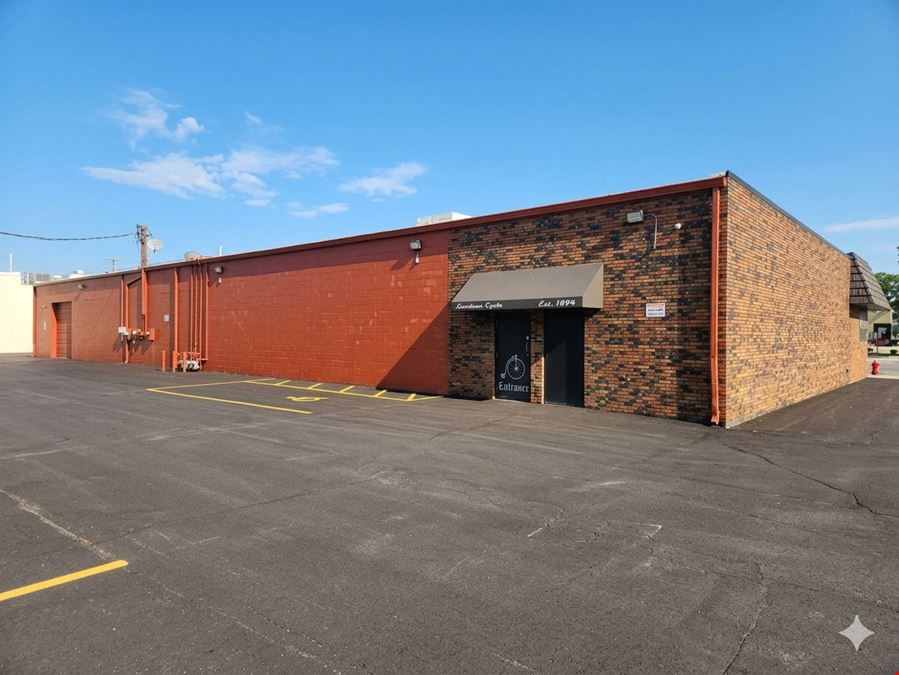 114 N Larkin Ave