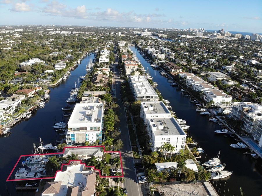 Hendricks Isle Waterfront Apartments & Docks