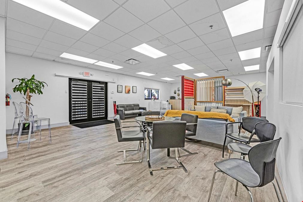 6850 NW 74th Street