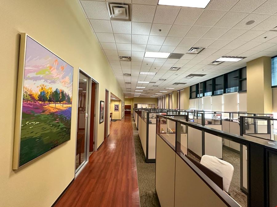 Offices at The Woodlands Mall - Sublease