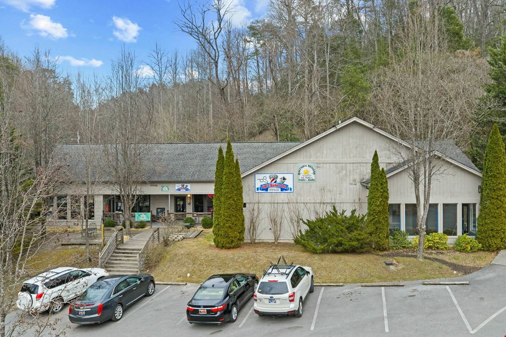 Smoky Mountains Arts & Crafts Village