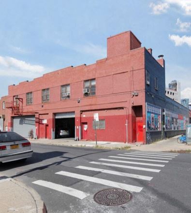 Preview of Industrial space for Rent at 29 Meserole Ave