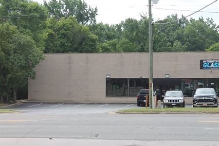 Preview of Retail space for Rent at 505a South Brightleaf Boulevard
