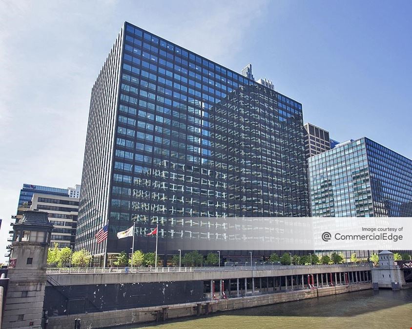 120 South Riverside Plaza