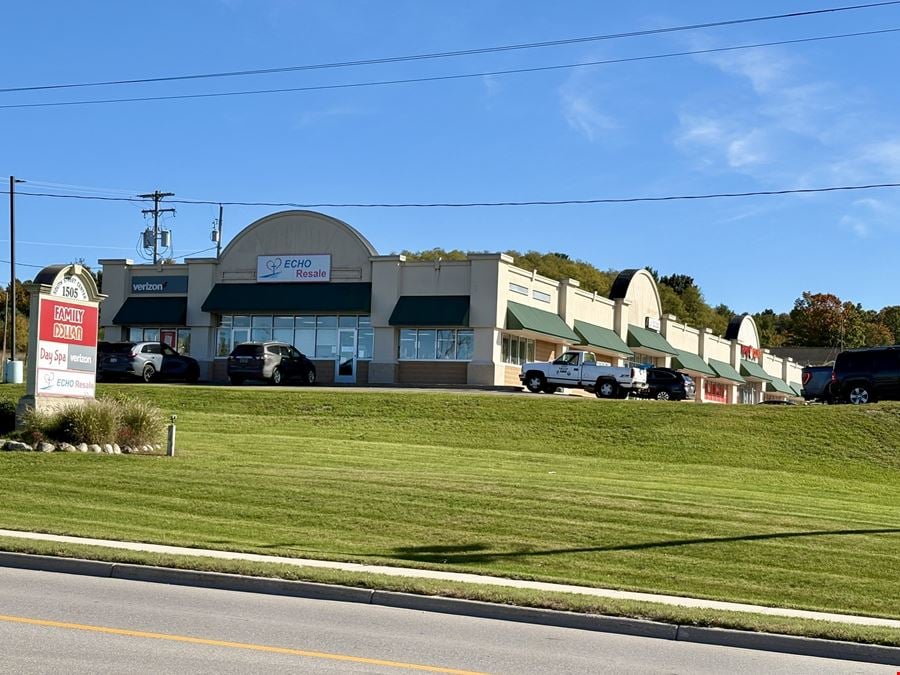 1505 Benzie Highway