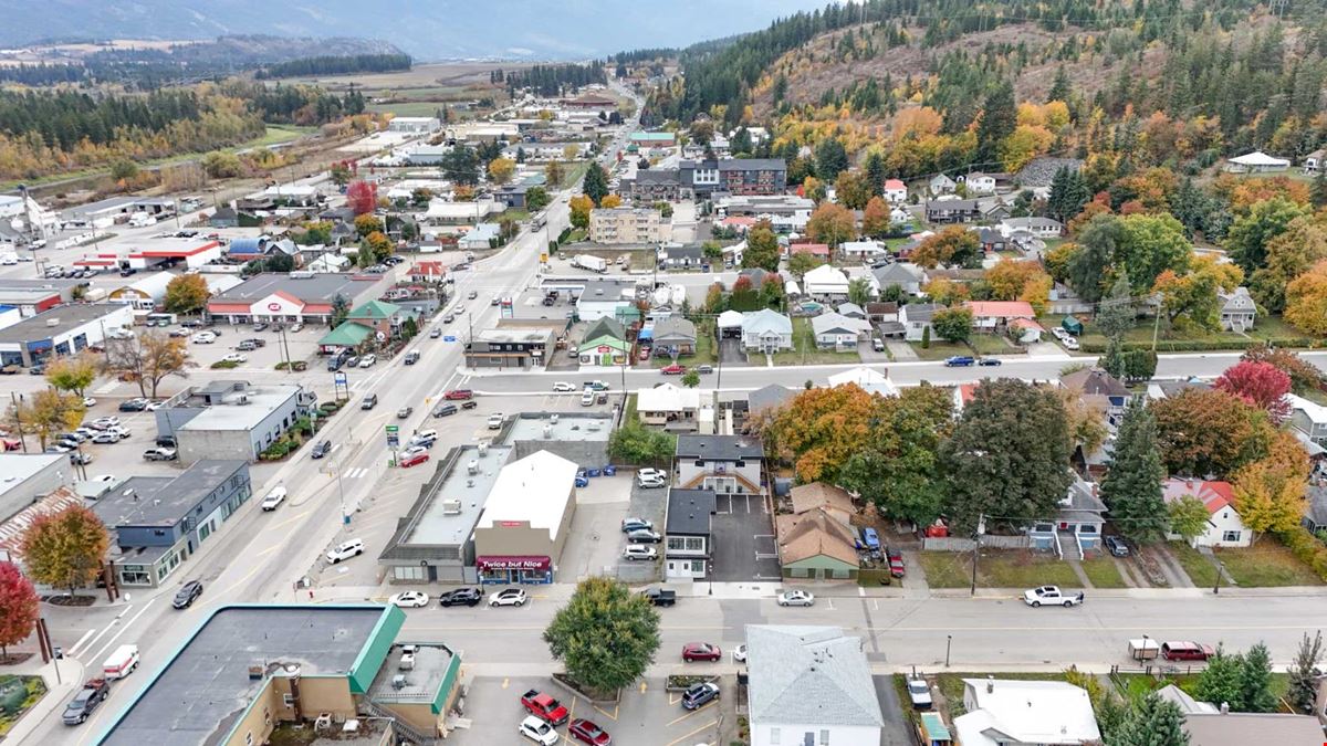 Now available! This newly built, two-level commercial unit
