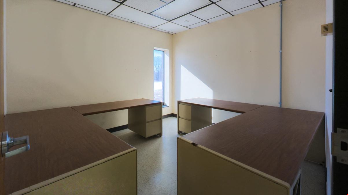 2450 Marion Road SE - Mixed-Use Building For Sale 