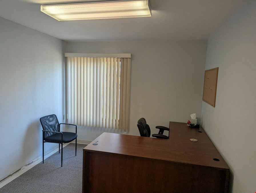 1803 Woodfield Drive Unit B