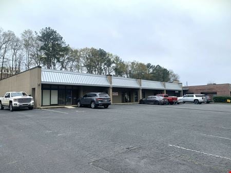 Preview of commercial space at 3918 Rosemont Dr
