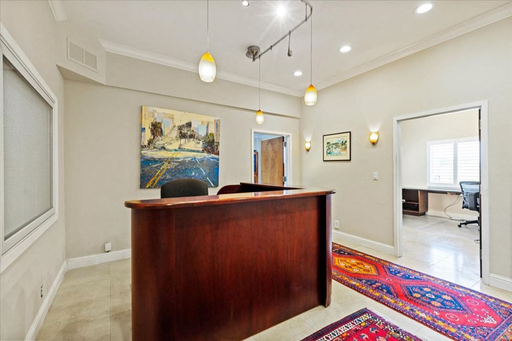 212 9th St