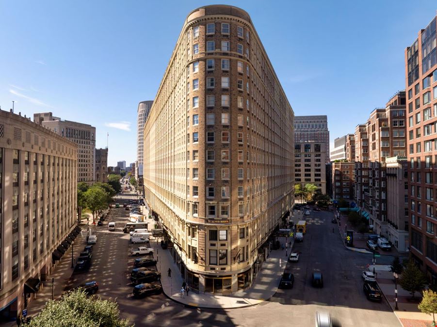 Park Plaza Executive Centre