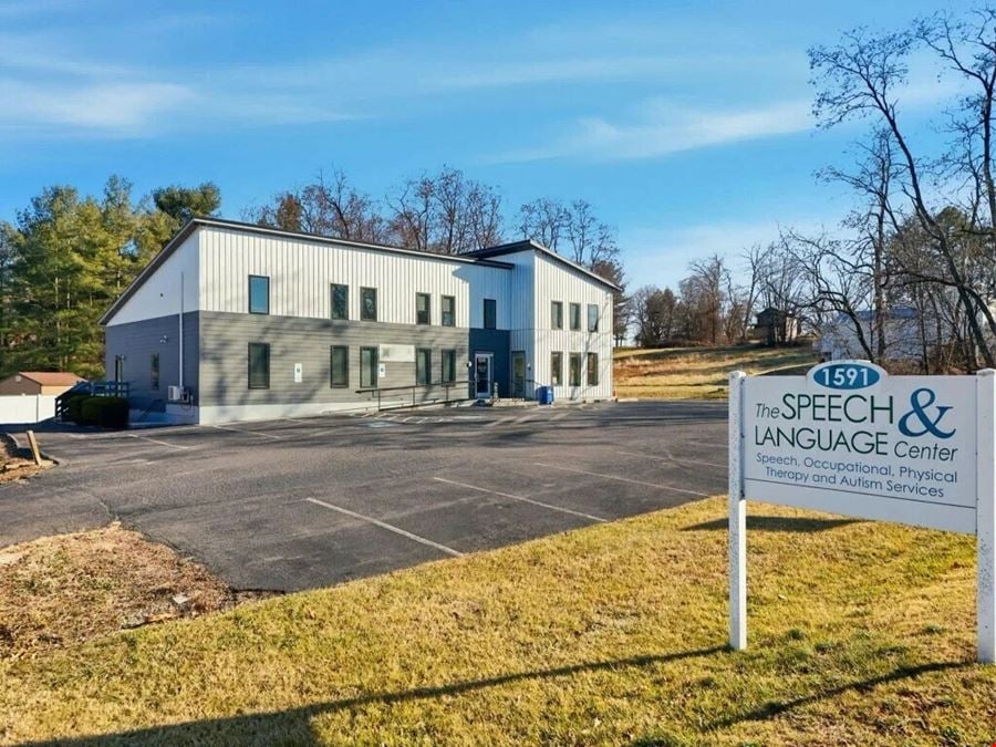 PRIME HIGH-VISIBILITY OFFICE BUILDING ON PORT REPUBLIC RD