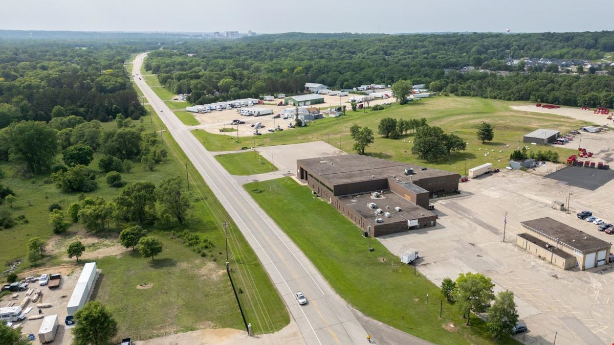2450 Marion Road SE - Mixed-Use Building For Sale 