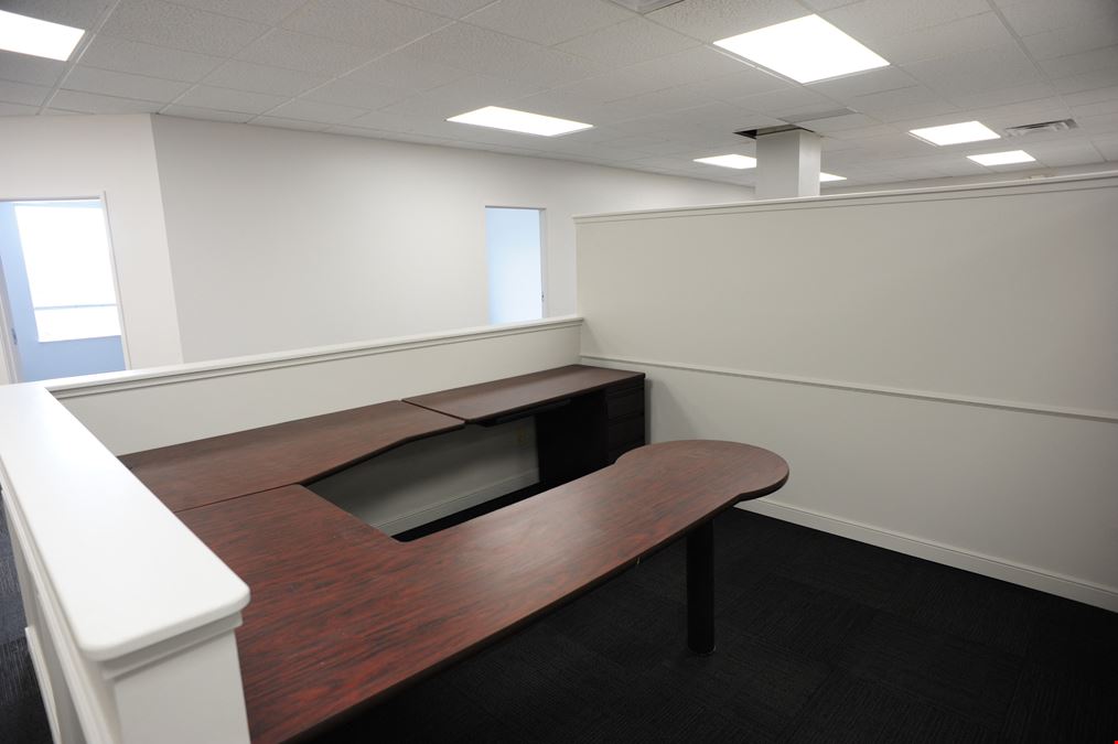 4100 Horizons Drive Executive Suites