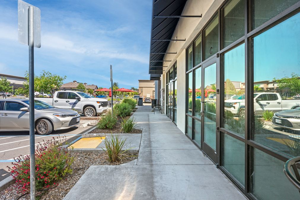 Airport Business Park Retail Center