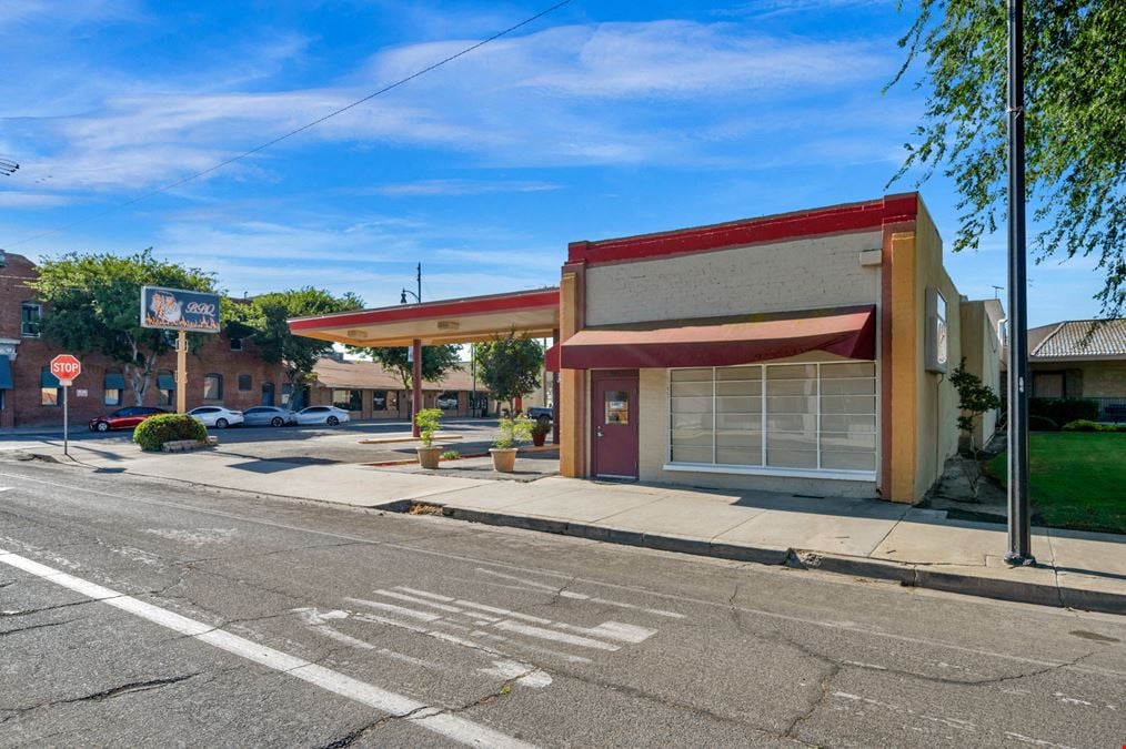 Owner User/Investment Opportunity: Restaurant + Apartment in Lemoore, CA