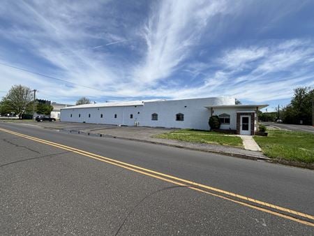 Preview of Industrial space for Rent at 1600 Bannard Street