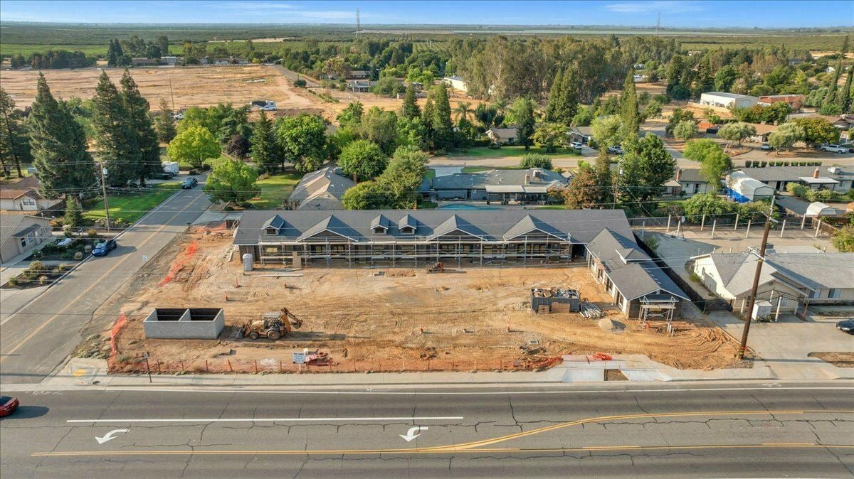 Brand New Office/Retail Spaces Available October 2025