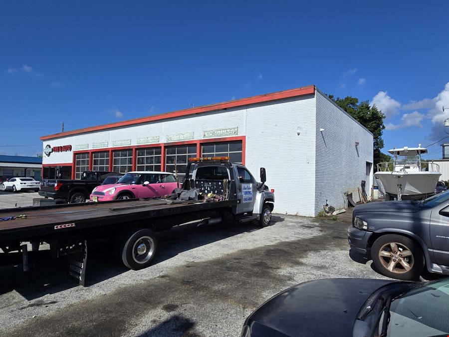 Turnkey Auto Repair Facility on US Hwy 19 | High Visibility & 7 Drive-In Bays