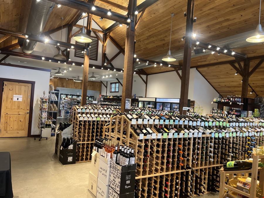 Retail Space at The Cow Barn in The Mill District