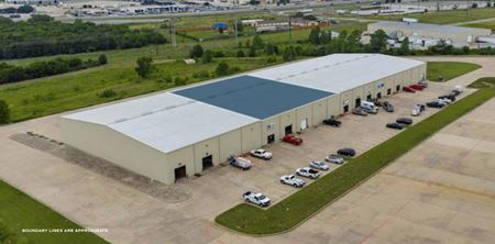 Preview of commercial space at 1000 Schroeder Dr
